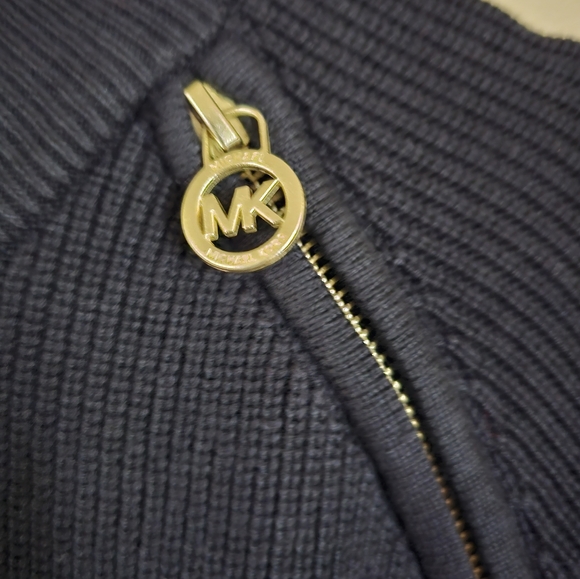 Michael Kors Ribbed Sweater - Picture 5 of 10